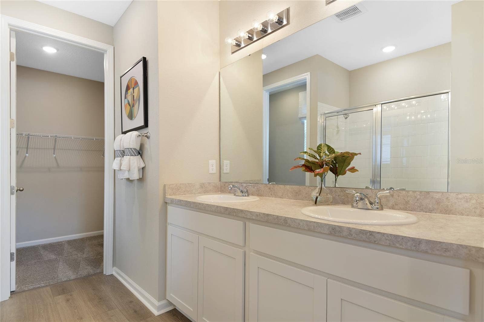5854 SUNLIT BEND WAY, Apollo Beach, FL 33572 5854 SUNLIT BEND WAY, Apollo Beach, FL 33572