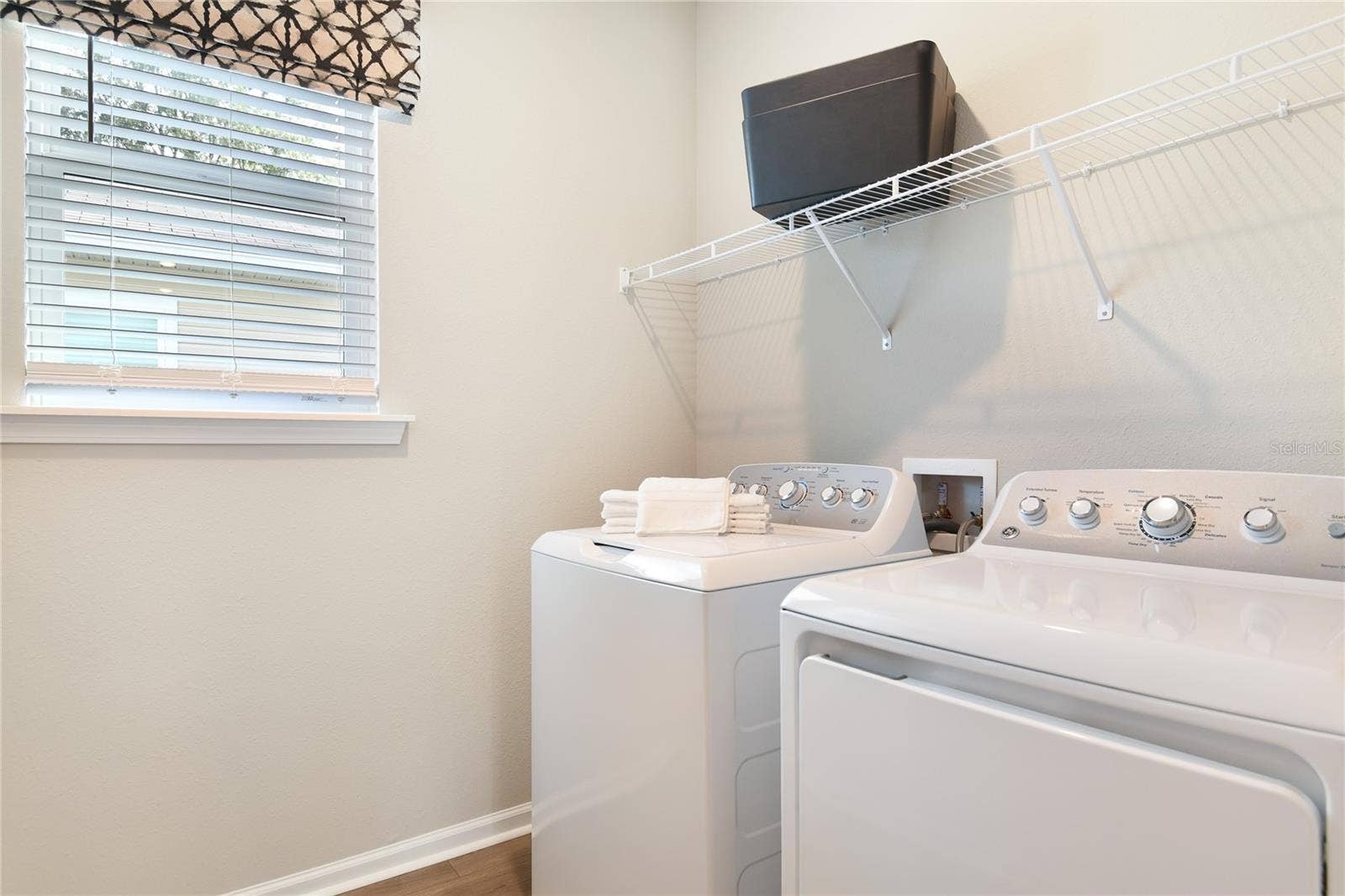 5854 SUNLIT BEND WAY, Apollo Beach, FL 33572 5854 SUNLIT BEND WAY, Apollo Beach, FL 33572