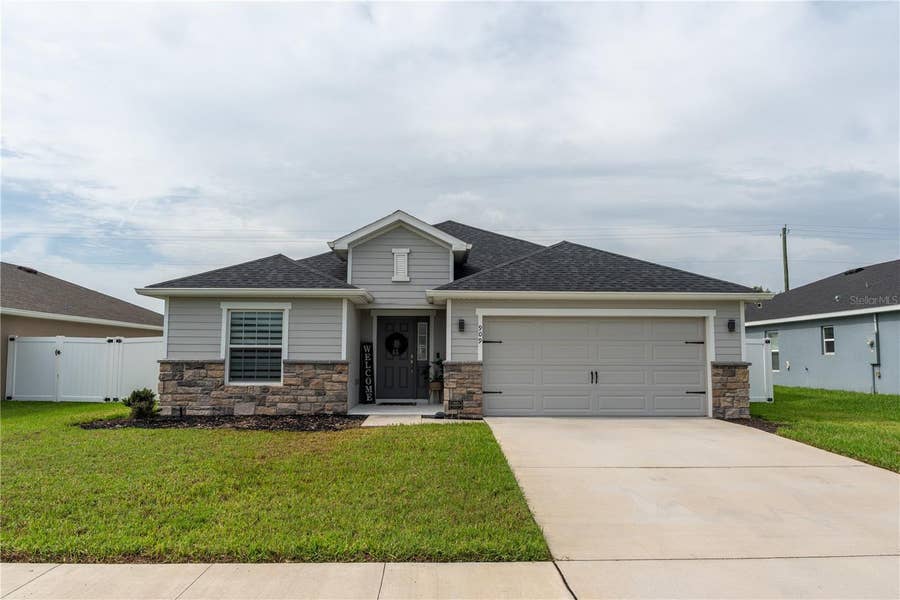 Property photo for 909 MONTGOMERY LANE, Polk City, FL