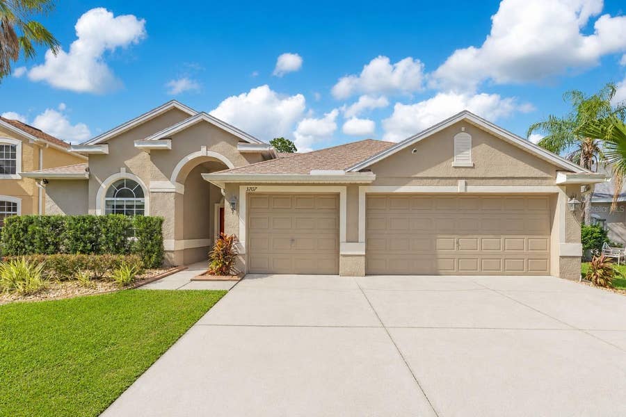 Property photo for 3707 MOON DANCER PLACE, St Cloud, FL