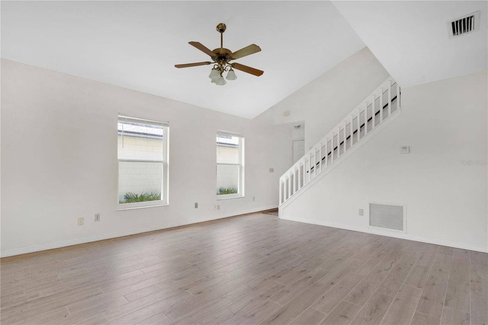 11842 ATLIN DRIVE, Orlando, FL 32837 11842 ATLIN DRIVE, Orlando, FL 32837