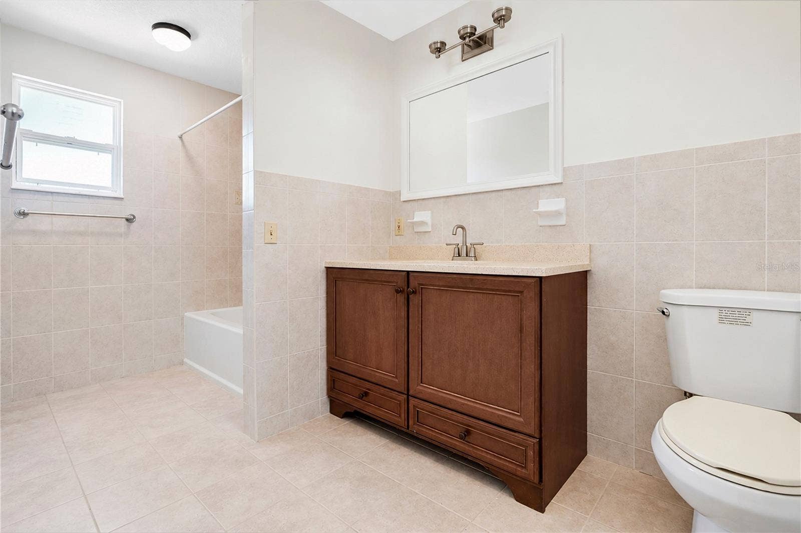 11842 ATLIN DRIVE, Orlando, FL 32837 11842 ATLIN DRIVE, Orlando, FL 32837