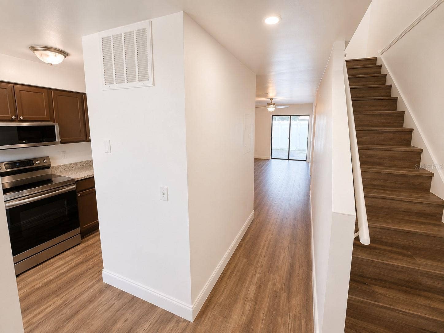 202 EDEN LANE, #B, Kissimmee, FL 34743