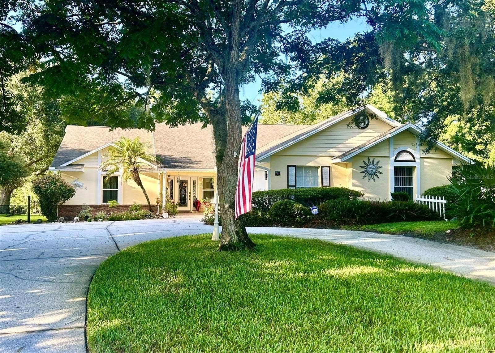 6590 BAY SHORE DRIVE, St Cloud, FL 34771 6590 BAY SHORE DRIVE, St Cloud, FL 34771
