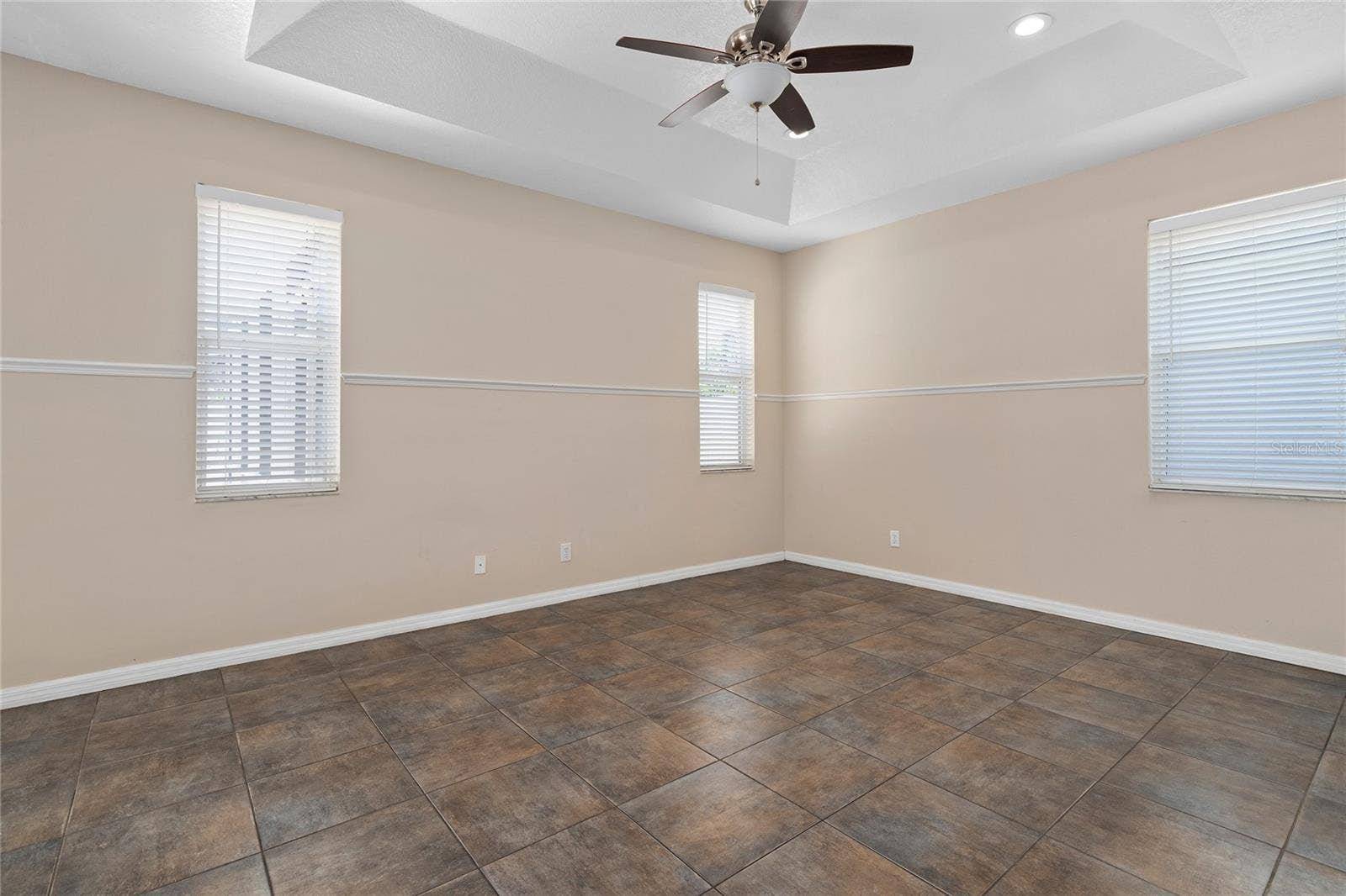 13821 AMBERLEIGH ROAD, Orlando, FL 32837 13821 AMBERLEIGH ROAD, Orlando, FL 32837