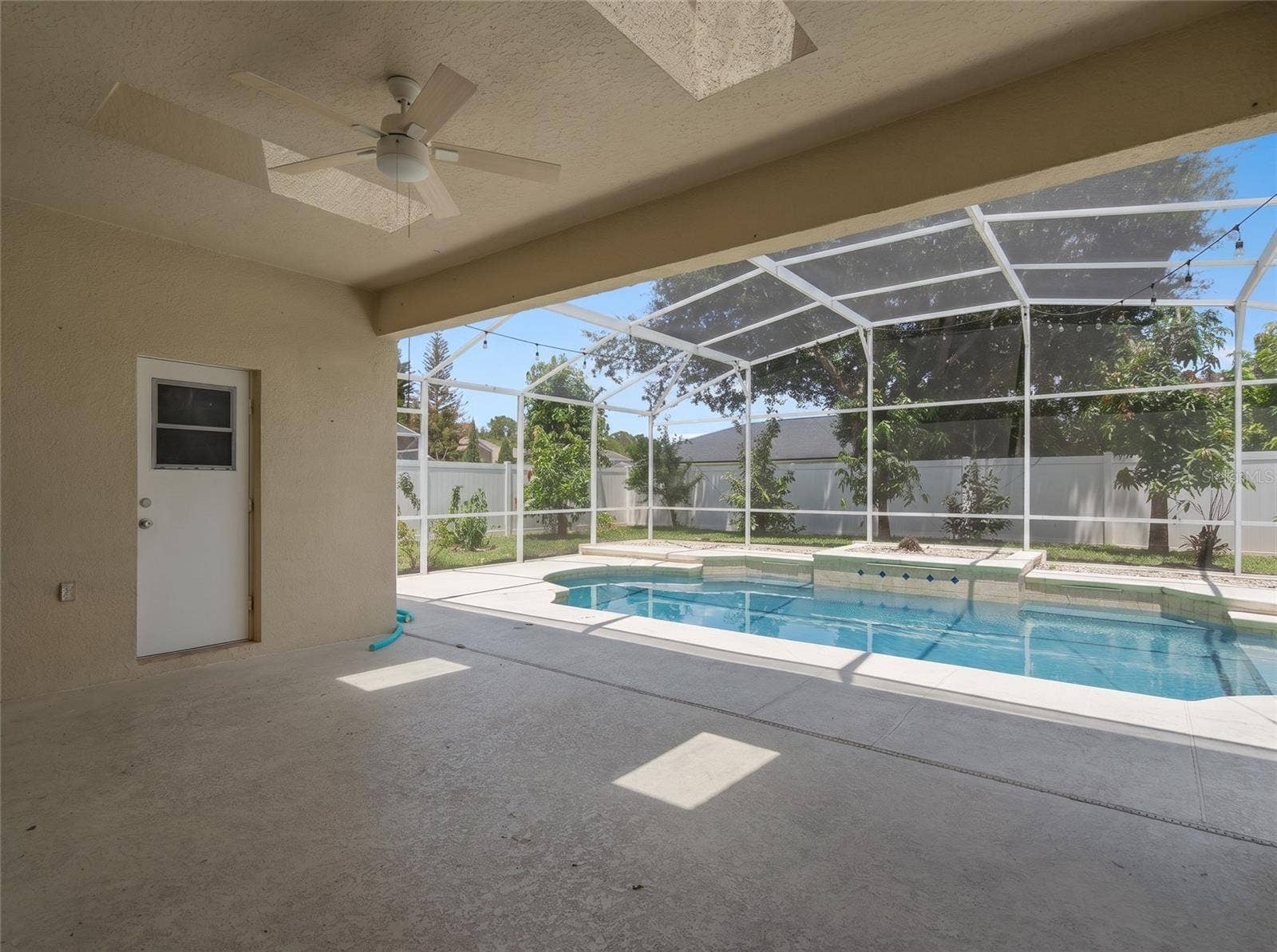 13821 AMBERLEIGH ROAD, Orlando, FL 32837 13821 AMBERLEIGH ROAD, Orlando, FL 32837