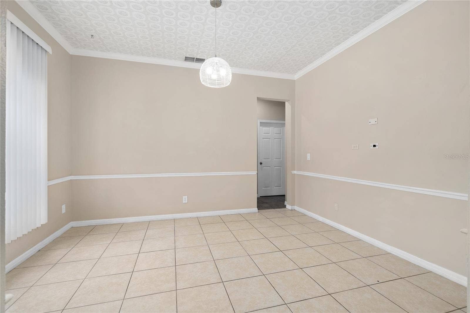 13821 AMBERLEIGH ROAD, Orlando, FL 32837 13821 AMBERLEIGH ROAD, Orlando, FL 32837