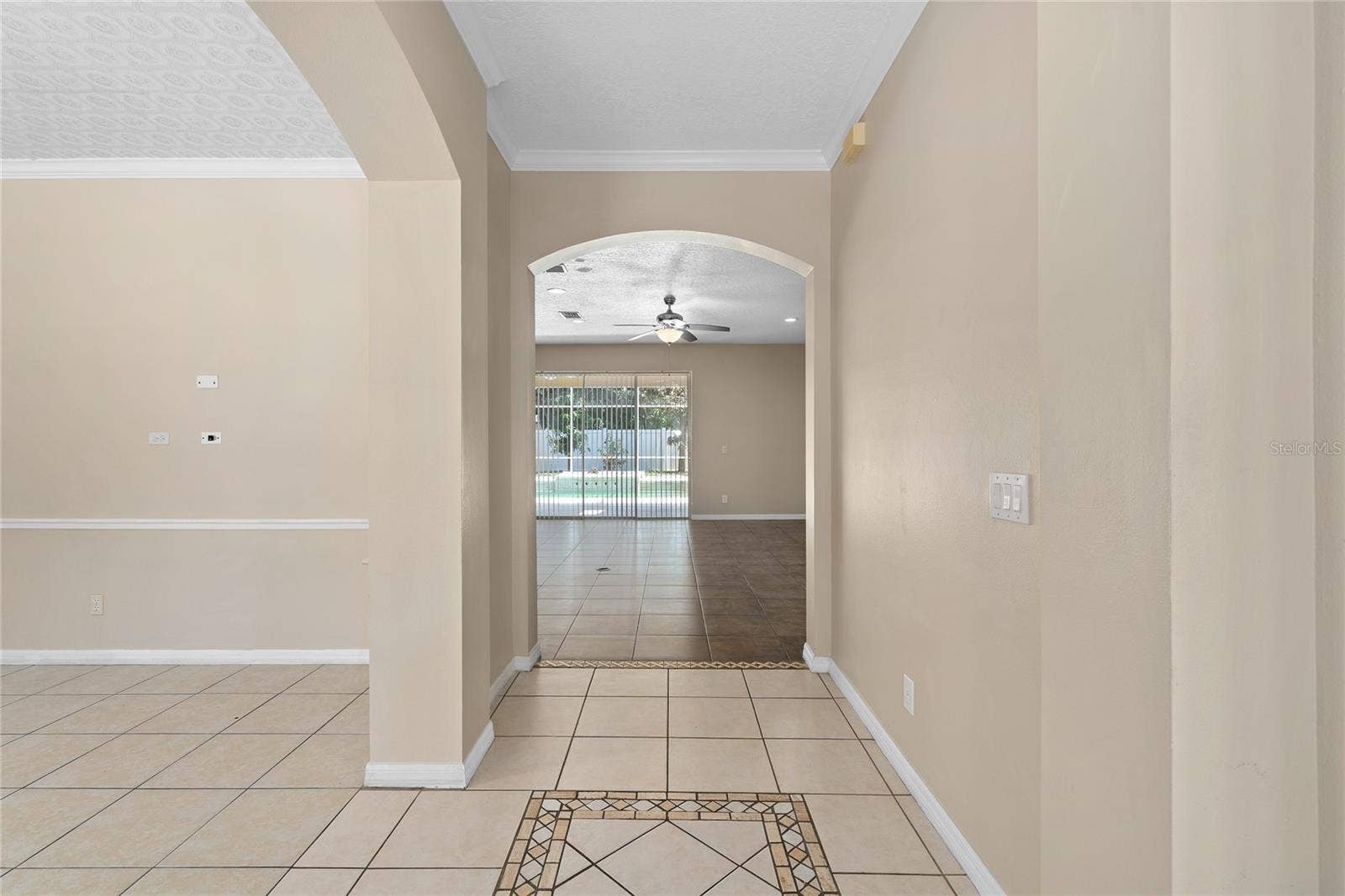 13821 AMBERLEIGH ROAD, Orlando, FL 32837 13821 AMBERLEIGH ROAD, Orlando, FL 32837