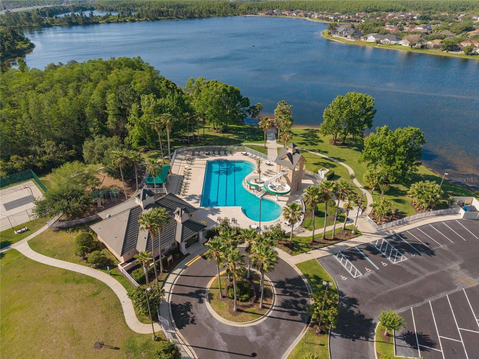 13821 AMBERLEIGH ROAD, Orlando, FL 32837 13821 AMBERLEIGH ROAD, Orlando, FL 32837
