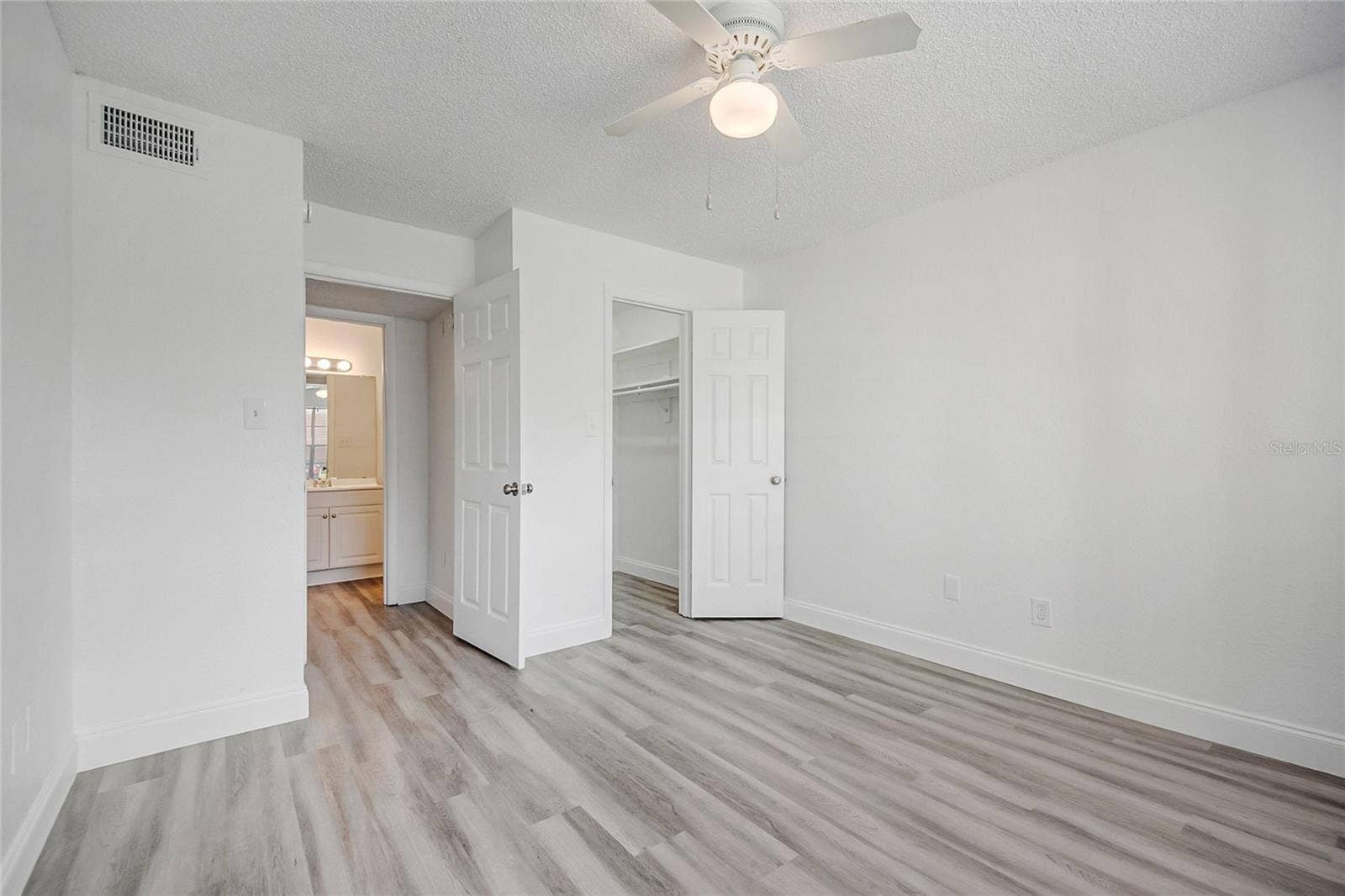 5530 CHRISHIRE WAY, #D109, Orlando, FL 32822