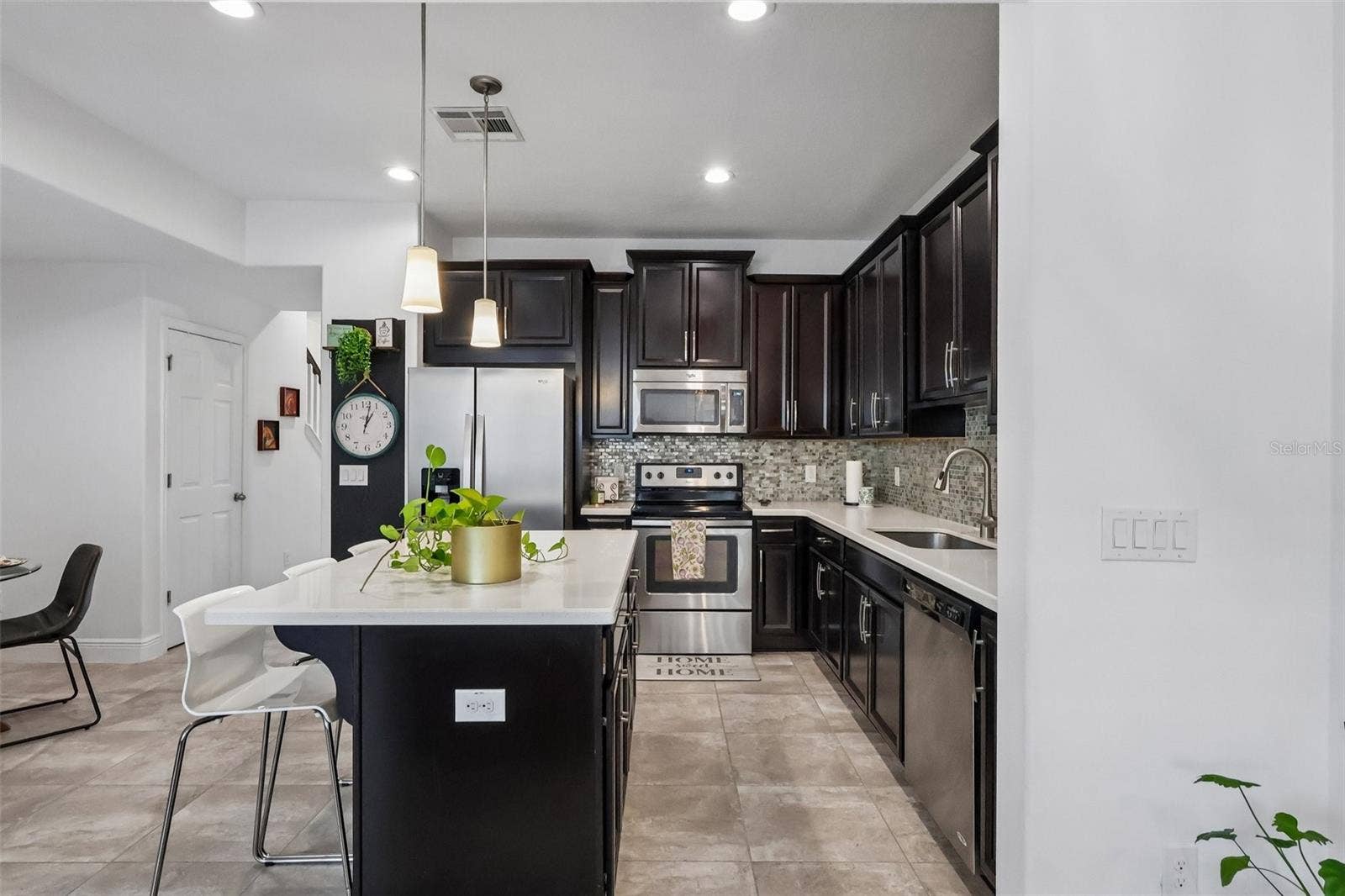 8386 IRON MOUNTAIN TRAIL, Windermere, FL 34786 8386 IRON MOUNTAIN TRAIL, Windermere, FL 34786