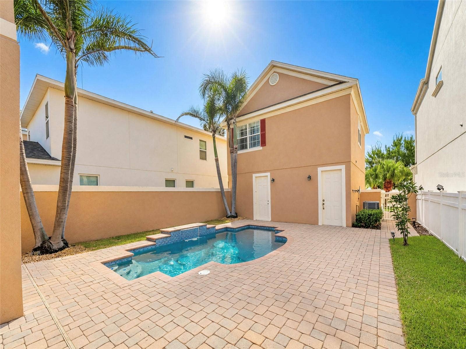 7526 EXCITEMENT DRIVE, Reunion, FL 34747 Pool/Mother In Law Suite Private Entrance