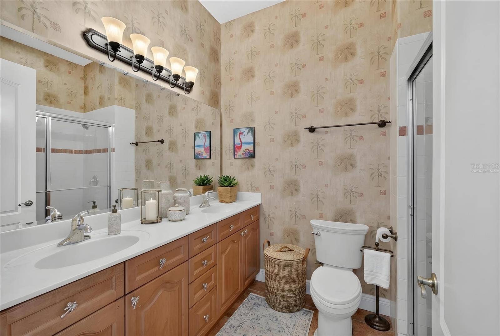 7526 EXCITEMENT DRIVE, Reunion, FL 34747 Bathroom 2 - Virtually Staged