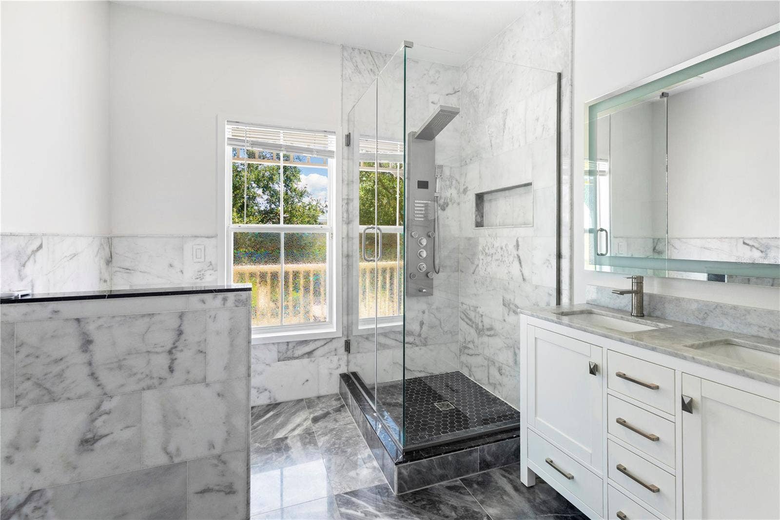 1010 PERIWINKLE COURT, Celebration, FL 34747 1010 PERIWINKLE COURT, Celebration, FL 34747