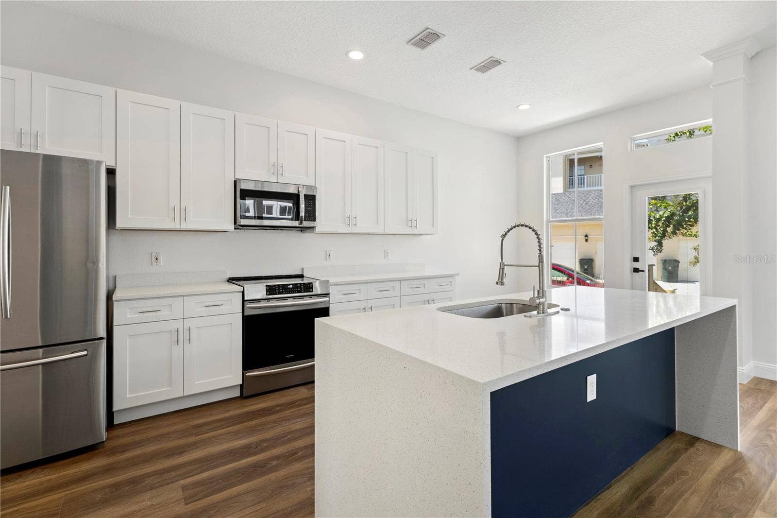 1010 PERIWINKLE COURT, Celebration, FL 34747 1010 PERIWINKLE COURT, Celebration, FL 34747
