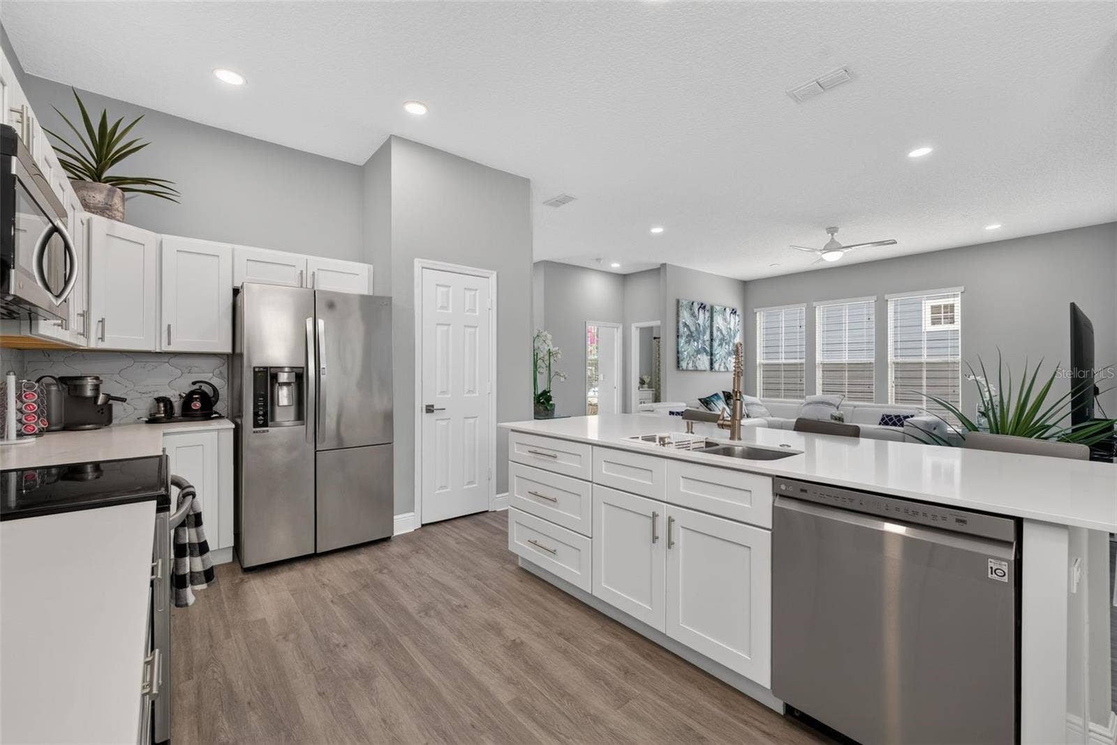 167 LONGVIEW AVENUE, Celebration, FL 34747 167 LONGVIEW AVENUE, Celebration, FL 34747