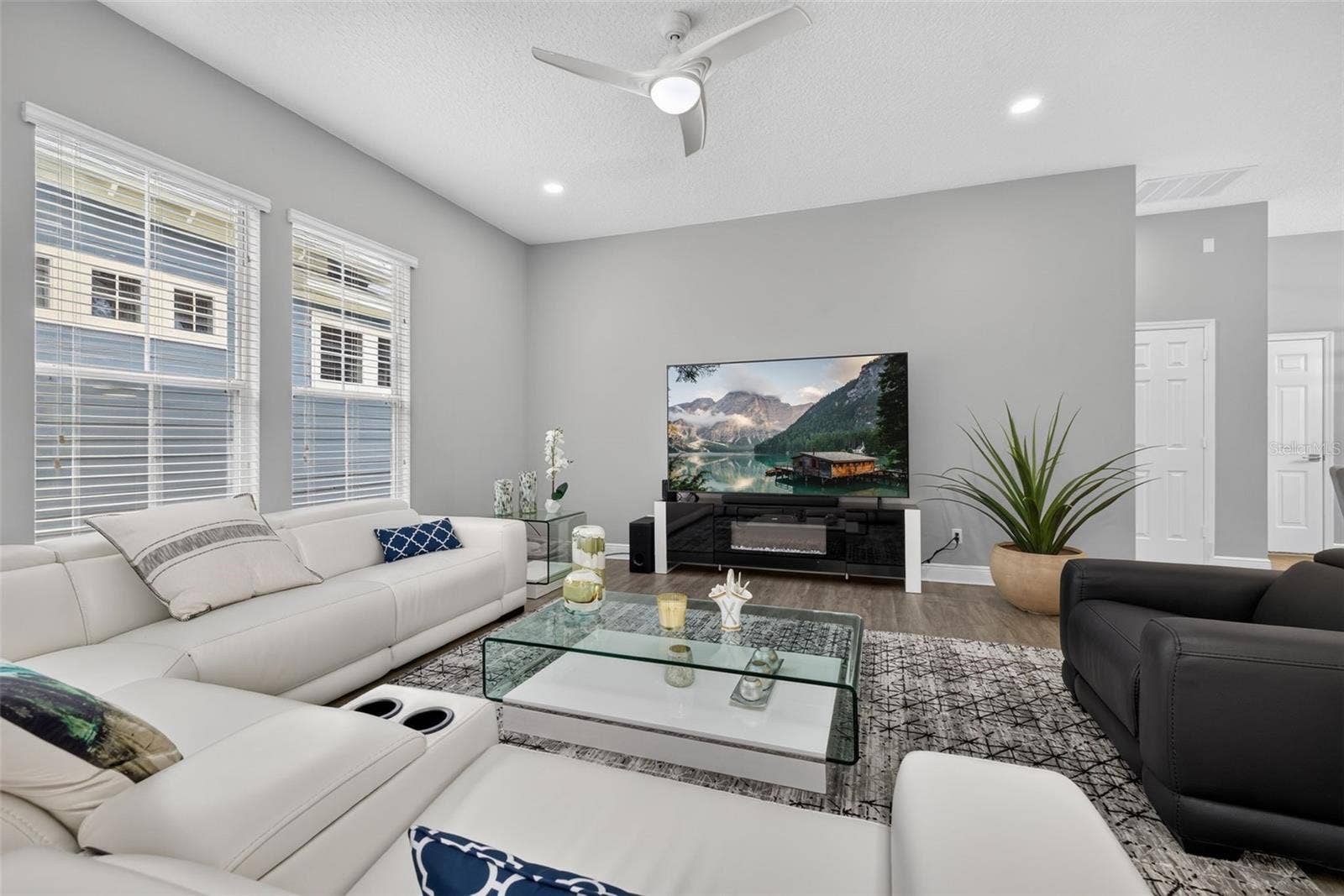 167 LONGVIEW AVENUE, Celebration, FL 34747 167 LONGVIEW AVENUE, Celebration, FL 34747