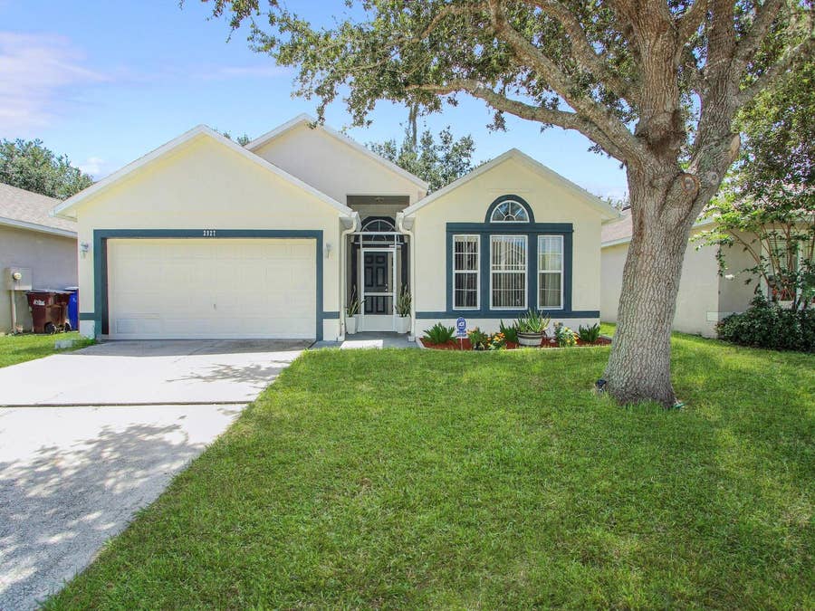 Property photo for 2927 ELBIB DR, St Cloud, FL