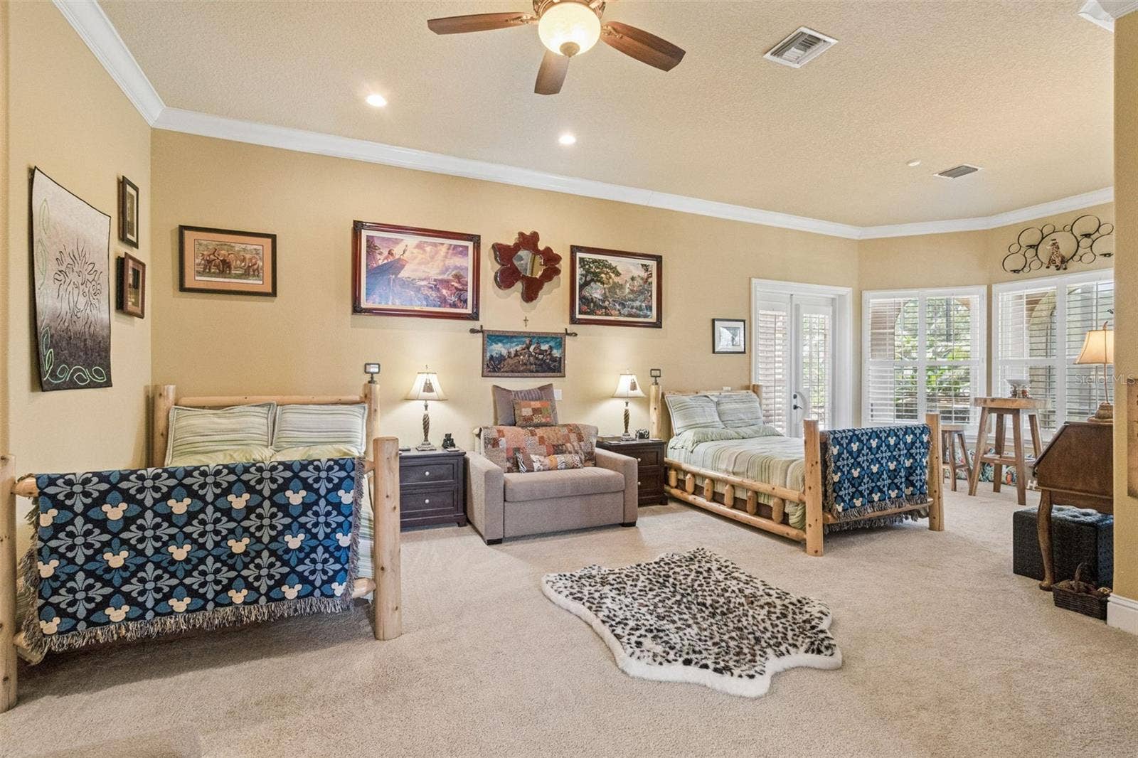 9400 LAWS RD, Clermont, FL 34714 1st floor guest room with ensuite bathroom