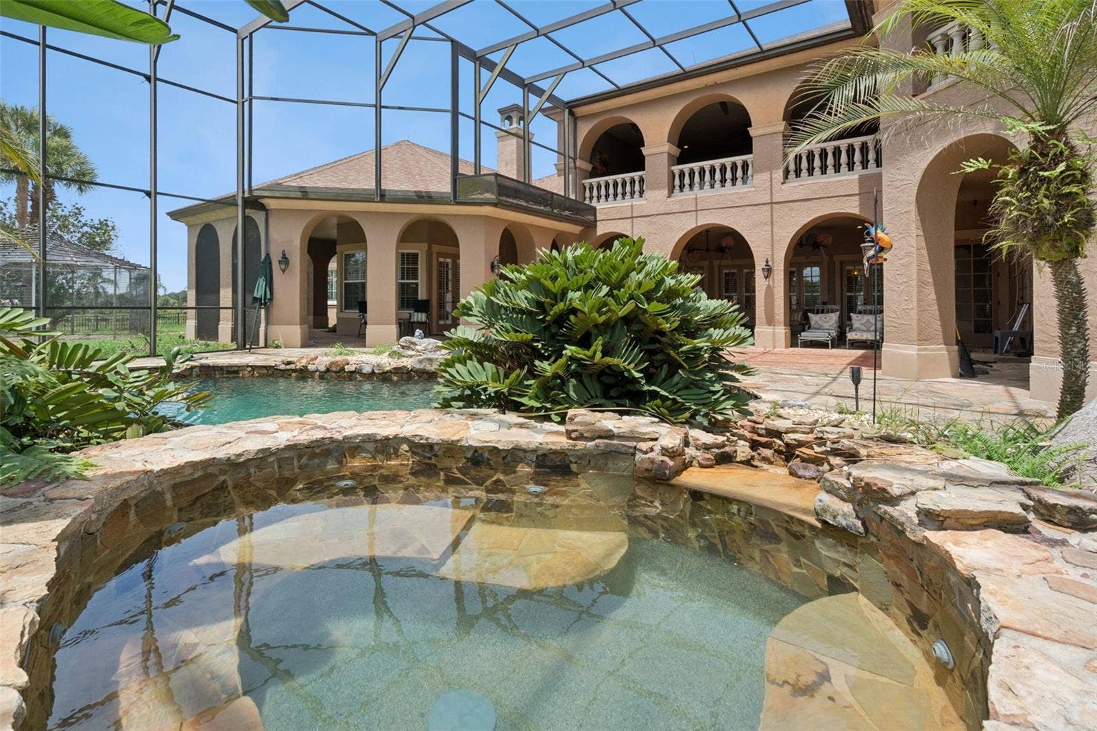 9400 LAWS RD, Clermont, FL 34714 In ground spa