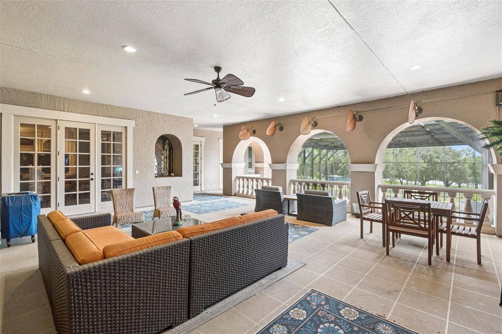 9400 LAWS RD, Clermont, FL 34714 Poolside terrace