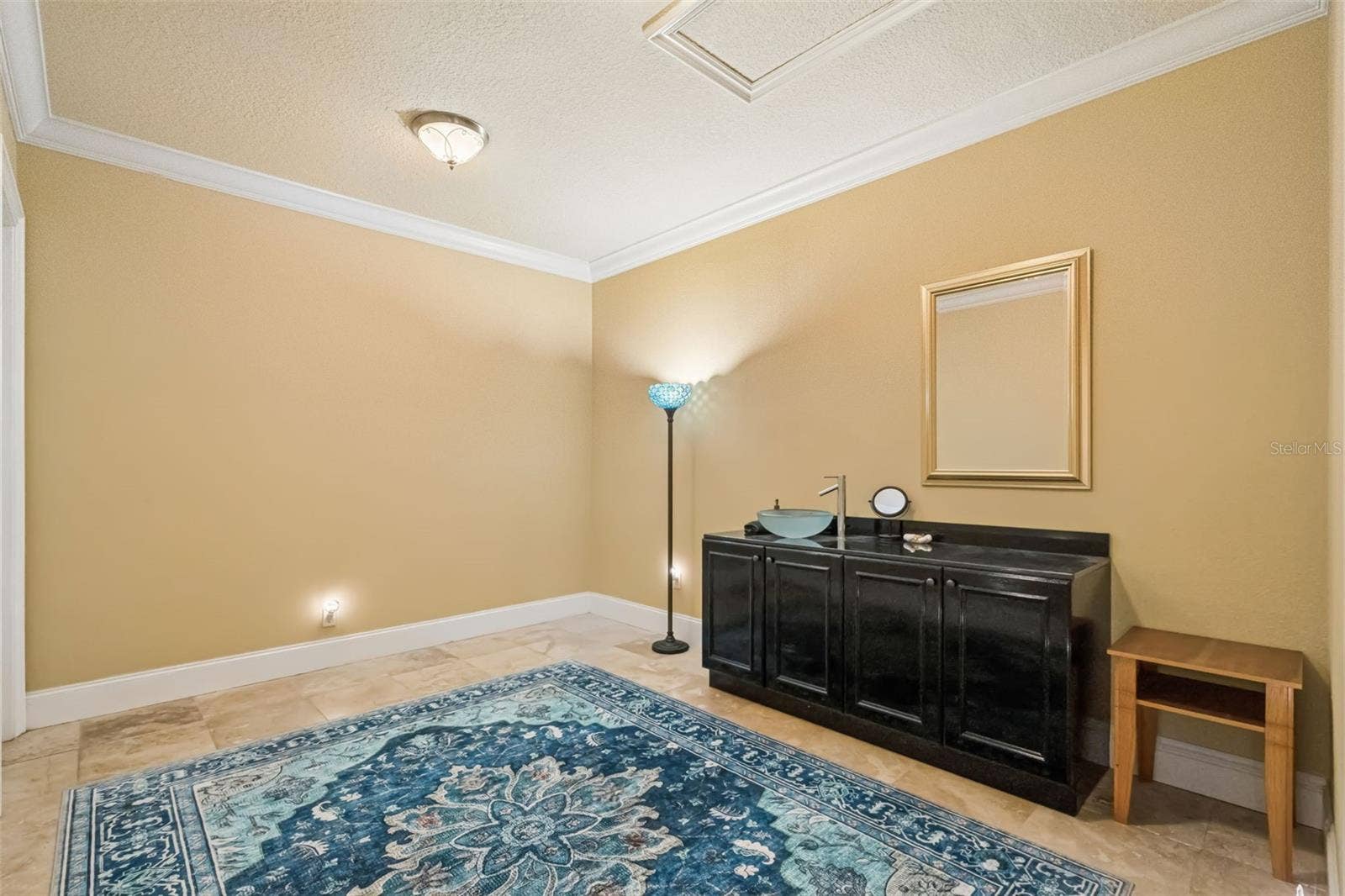9400 LAWS RD, Clermont, FL 34714 2nd floor primary's spa/wellness room
