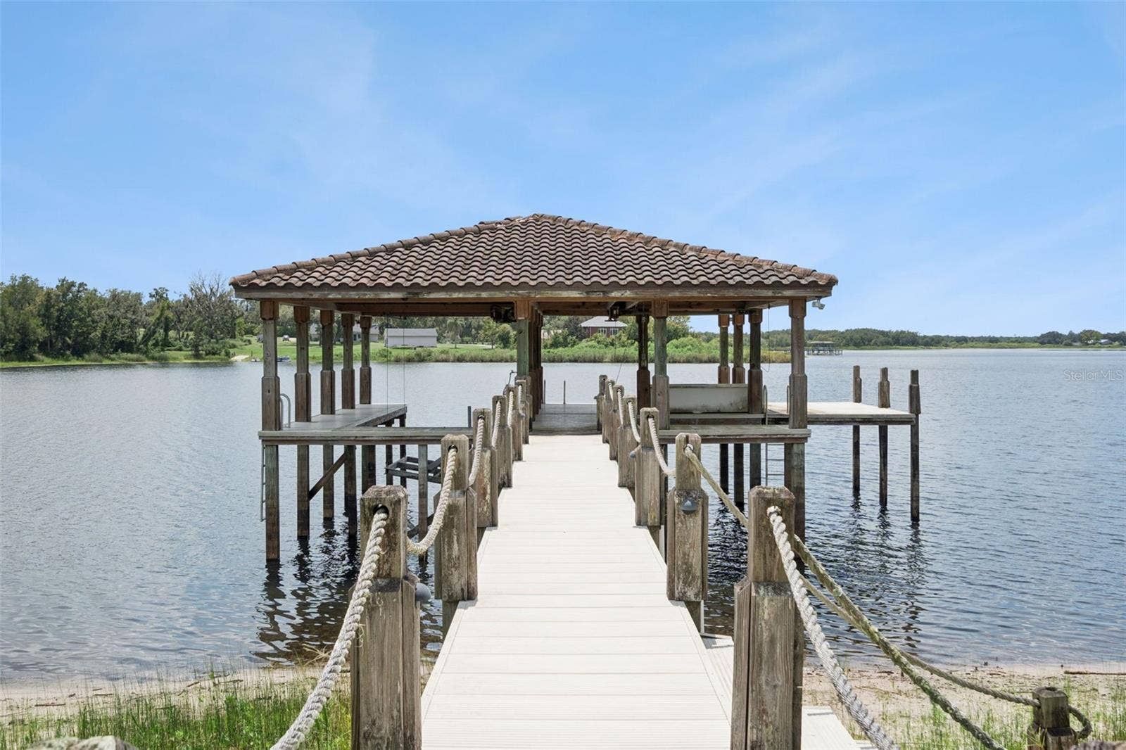 9400 LAWS RD, Clermont, FL 34714 9400 LAWS RD, Clermont, FL 34714