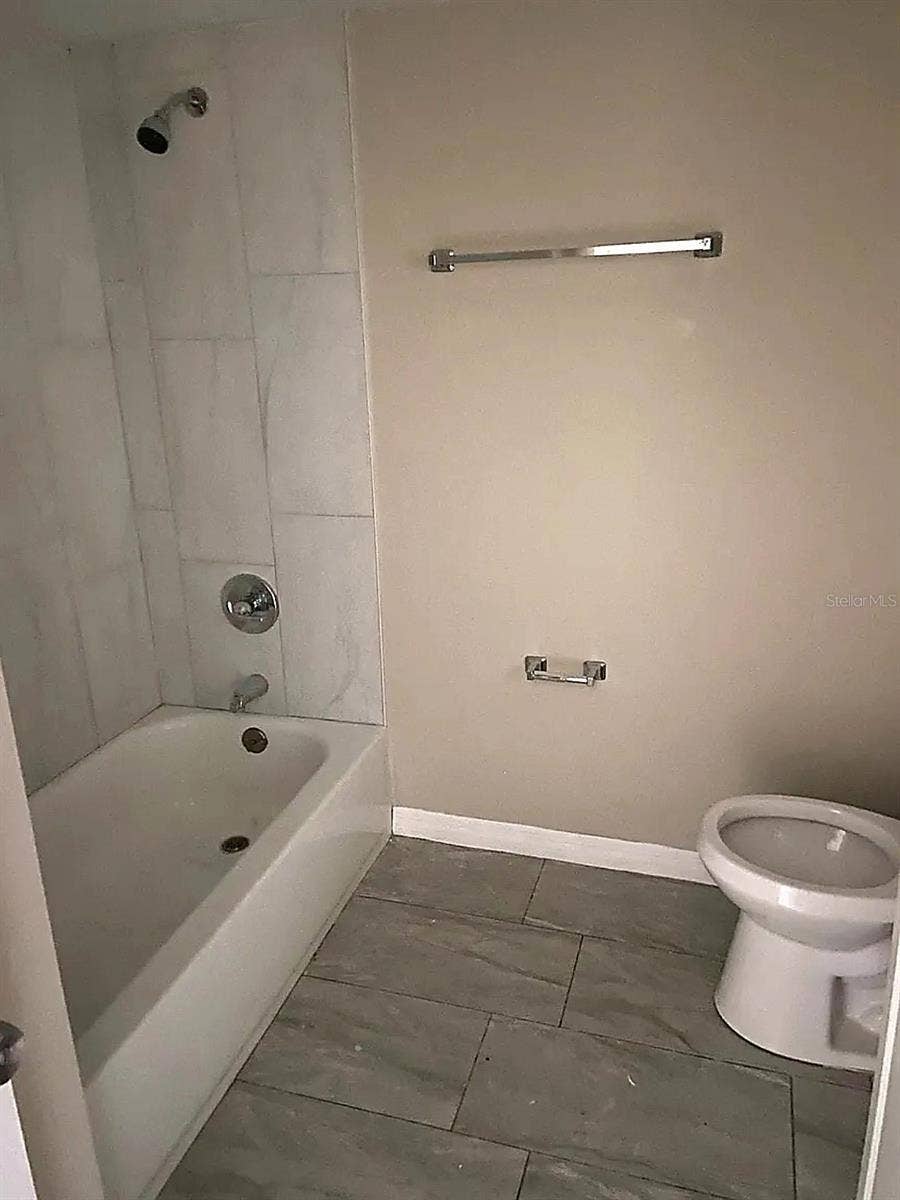 2632 LEMON TREE LANE, #6B, Orlando, FL 32839 2632 LEMON TREE LANE, #6B, Orlando, FL 32839