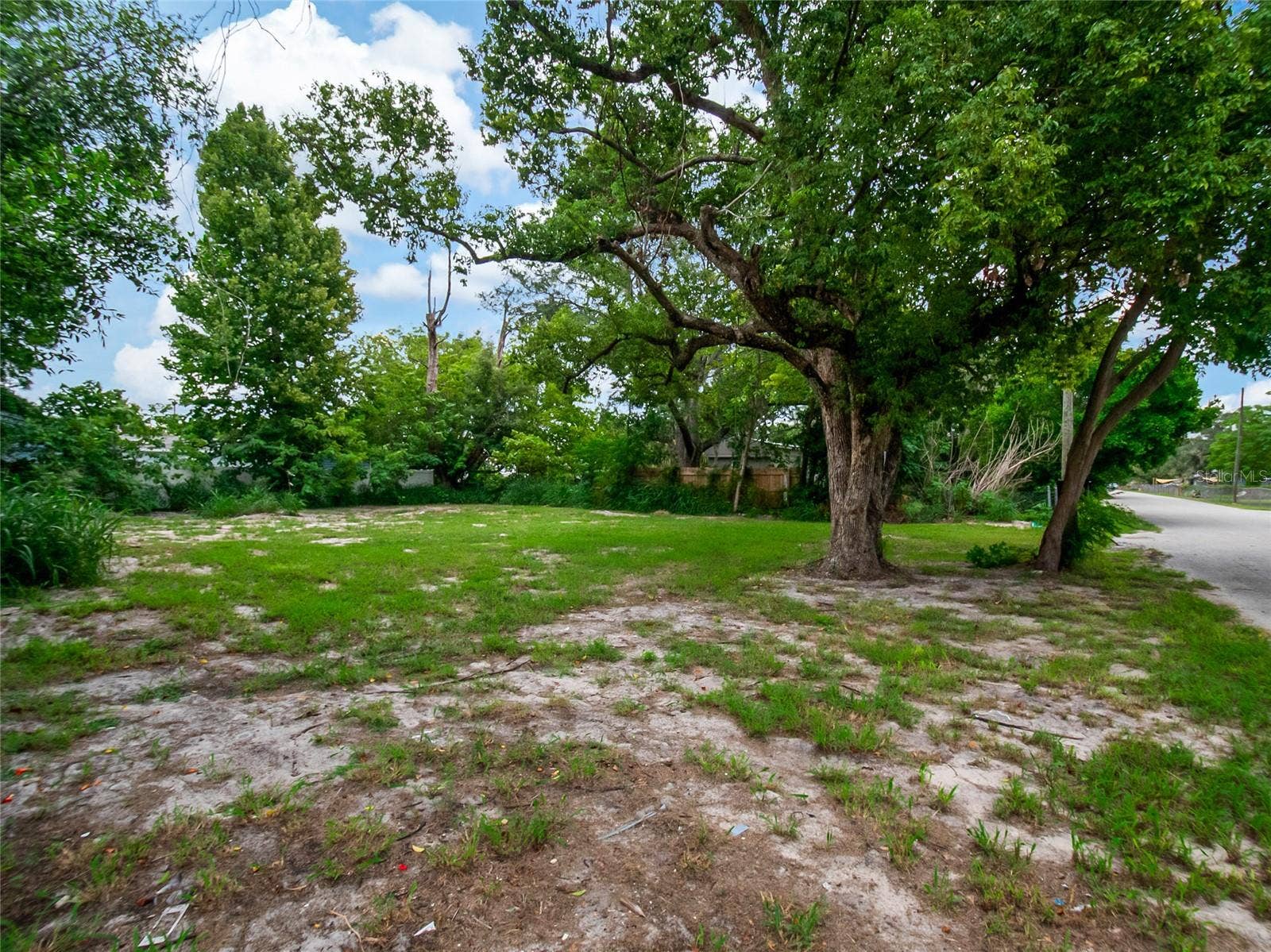 11613 RANCHO DRIVE, Leesburg, FL 34788 11613 RANCHO DRIVE, Leesburg, FL 34788