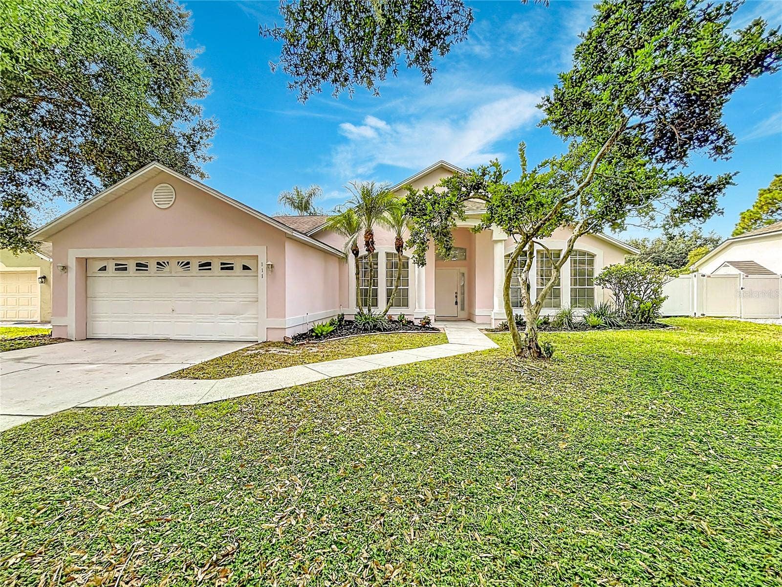 111 SUNRIDGE WOODS COURT, Davenport, FL 33837