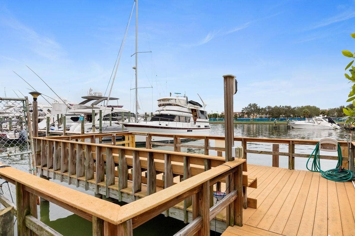 10365 PARADISE BOULEVARD, #21, Treasure Island, FL 33706 10365 PARADISE BOULEVARD, #21, Treasure Island, FL 33706