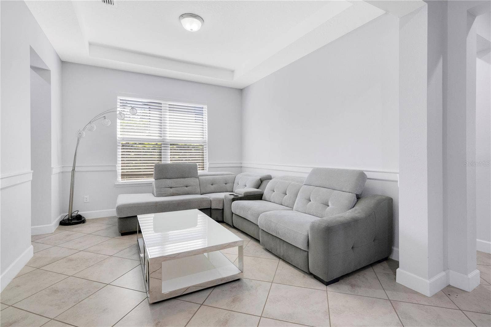 9443 ROYAL ESTATES BOULEVARD, Orlando, FL 32836 9443 ROYAL ESTATES BOULEVARD, Orlando, FL 32836