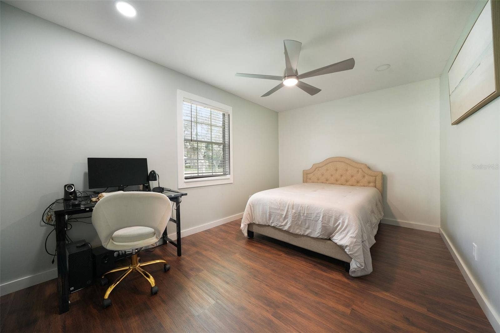 1592 SKYLINE DRIVE, Kissimmee, FL 34744 3rd Bedroom connected to 1/2 Bath