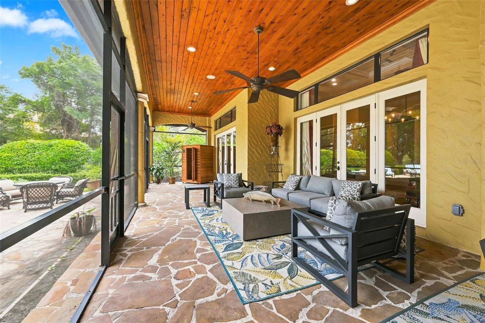 9679 WESTOVER ROBERTS RD, Windermere, FL 34786 Screened In Lanai