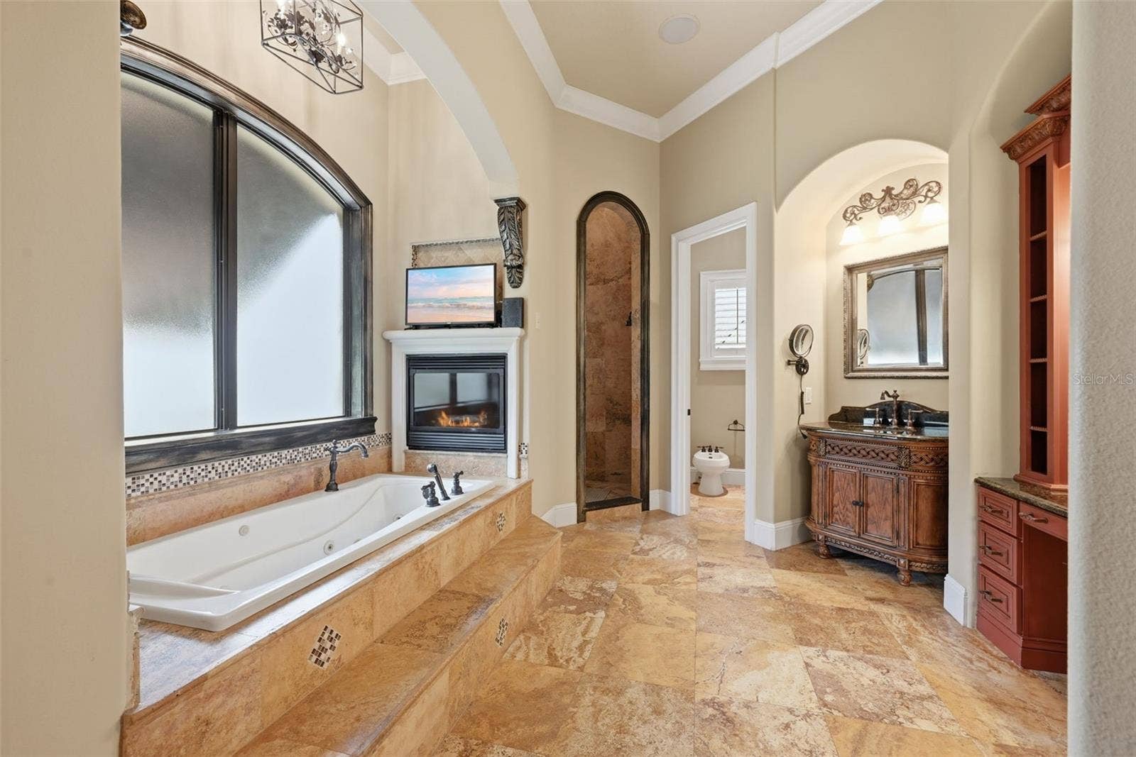 9679 WESTOVER ROBERTS RD, Windermere, FL 34786 Primary Master Bath