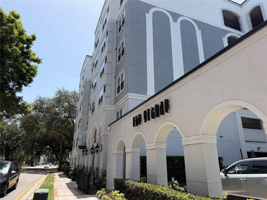 Property photo for 304 E SOUTH STREET, #6028, Orlando, FL