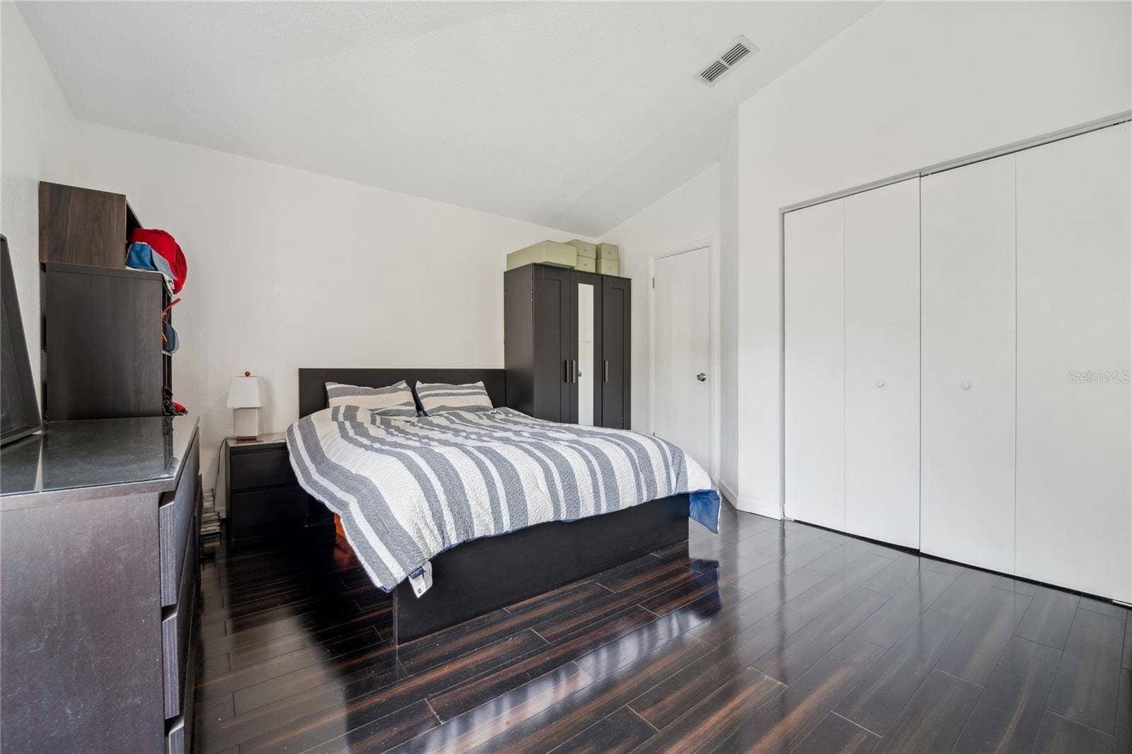 7667 SUGAR BEND DRIVE, #7667, Orlando, FL 32819 Yes, it is a Walk-in closet