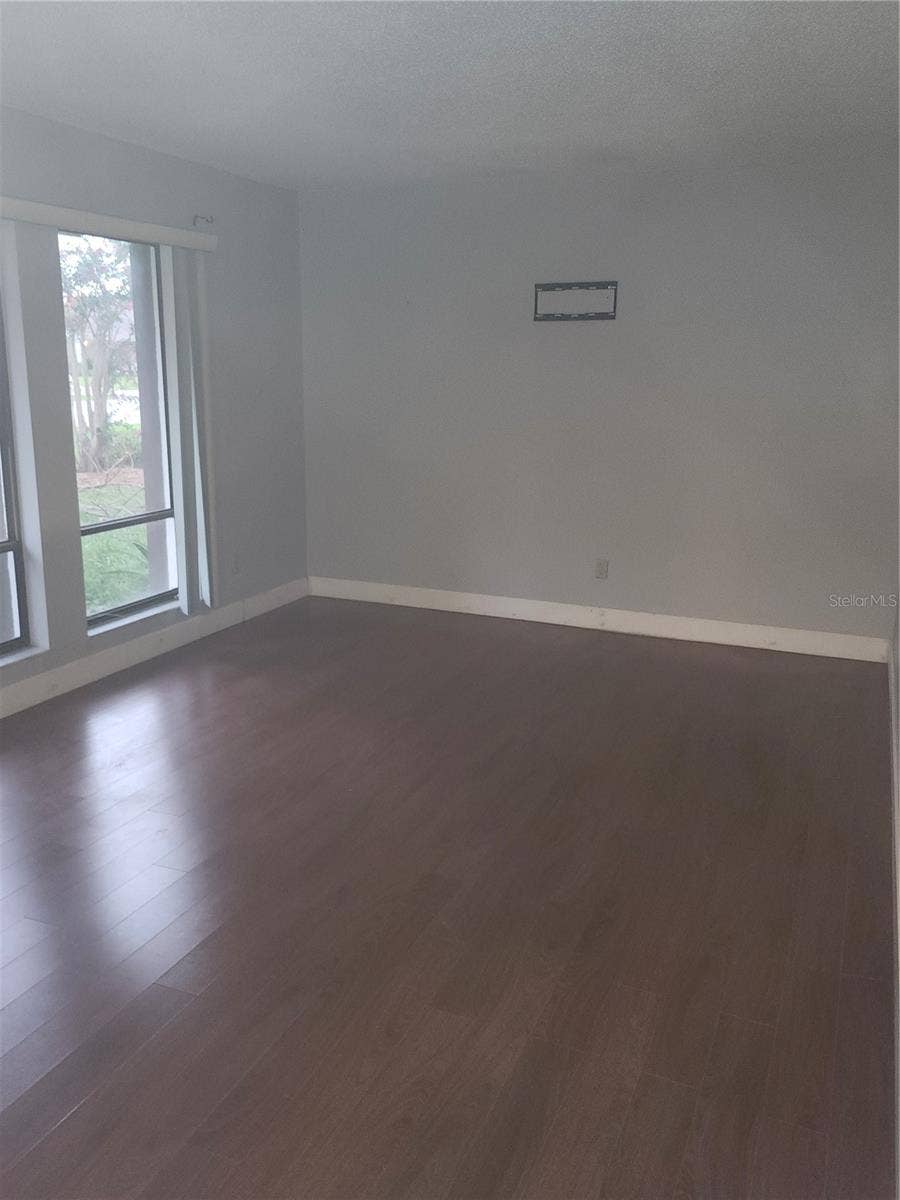 Orlando, FL 32836 FORMAL LIVING ROOM3