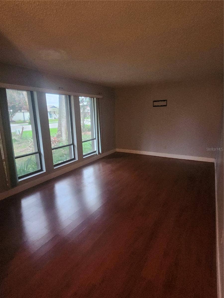 Orlando, FL 32836 FORMAL LIVING ROOM