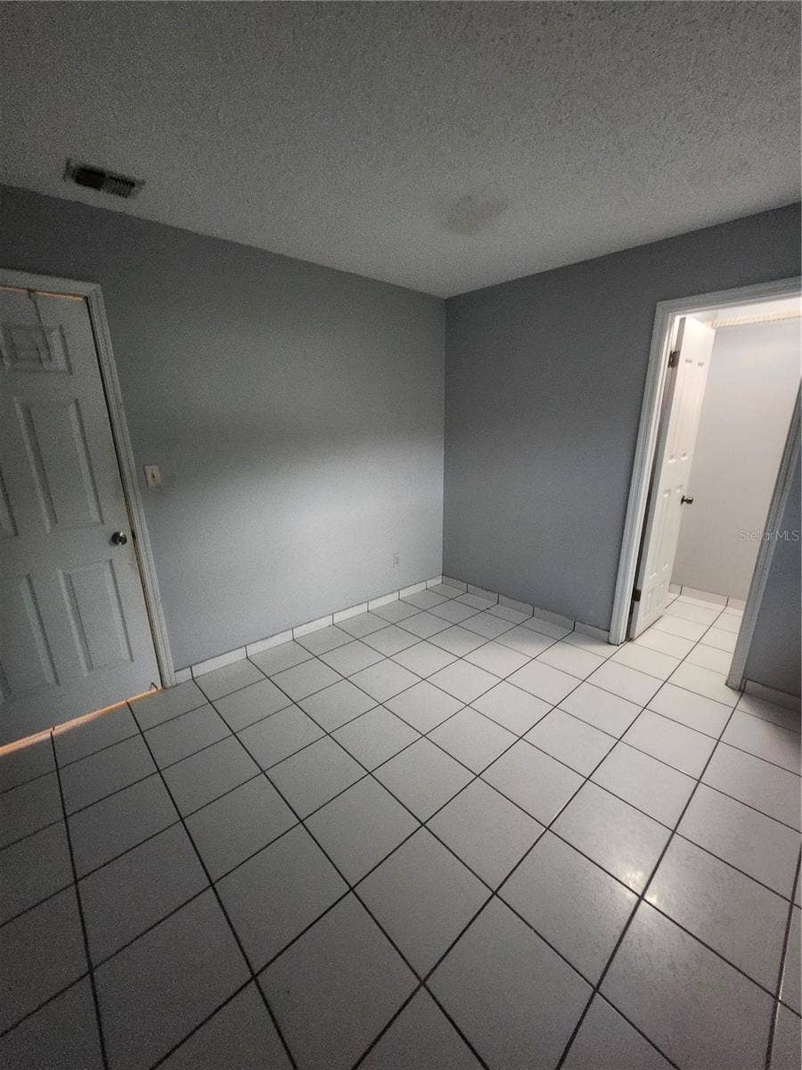 Orlando, FL 32836 BEDROOM 3B