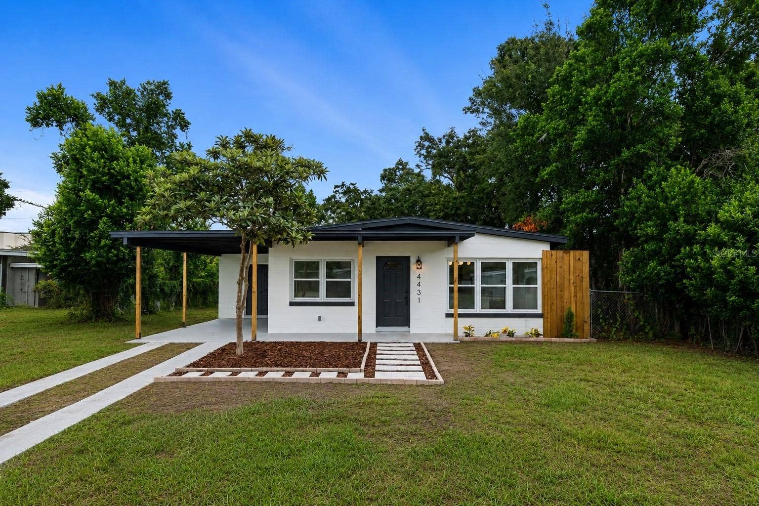4431 SOUTHMORE DRIVE, Orlando, FL 32812 4431 SOUTHMORE DRIVE, Orlando, FL 32812