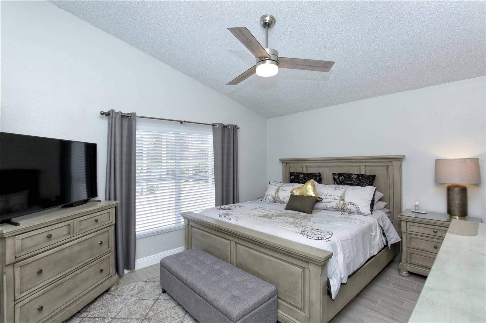 1942 BERMUDA POINTE DRIVE, Haines City, FL 33844 1942 BERMUDA POINTE DRIVE, Haines City, FL 33844