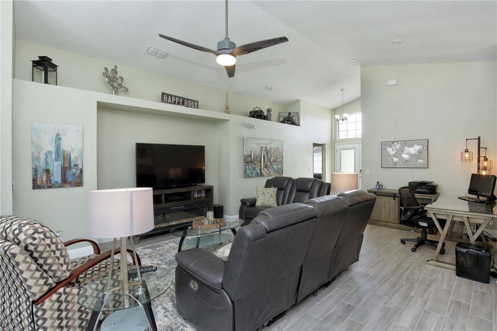 1942 BERMUDA POINTE DRIVE, Haines City, FL 33844 1942 BERMUDA POINTE DRIVE, Haines City, FL 33844