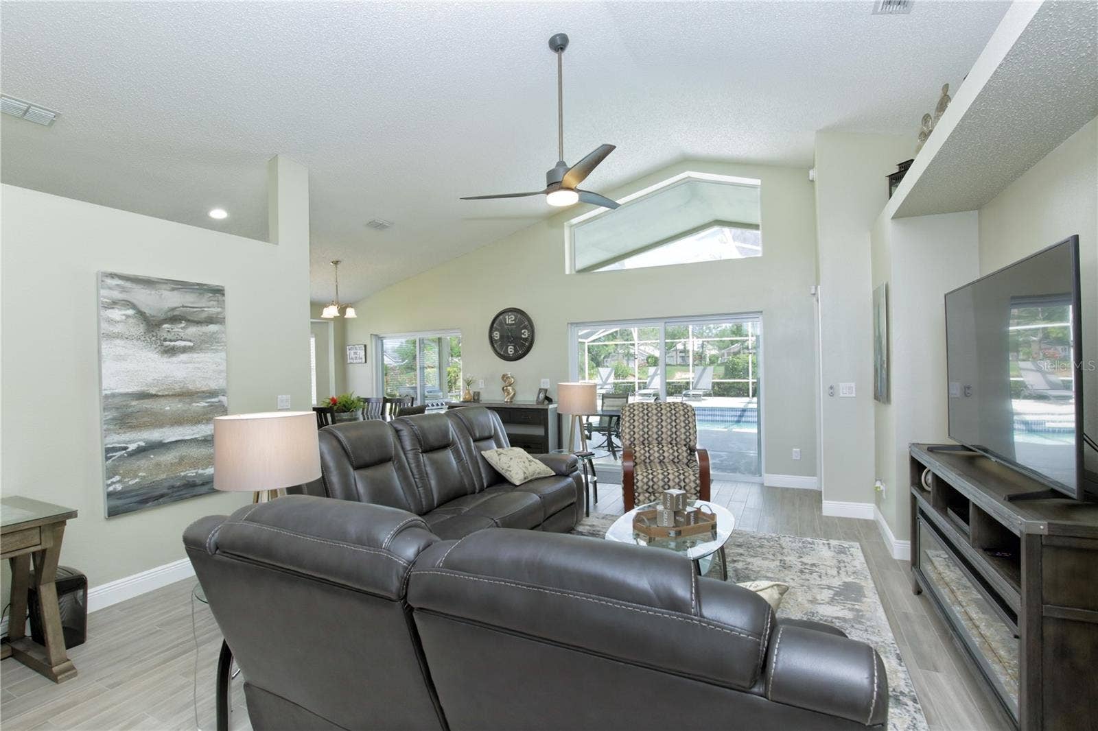 1942 BERMUDA POINTE DRIVE, Haines City, FL 33844 1942 BERMUDA POINTE DRIVE, Haines City, FL 33844