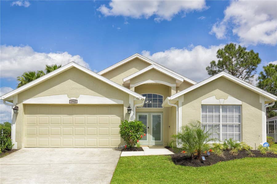Property photo for 1942 BERMUDA POINTE DRIVE, Haines City, FL