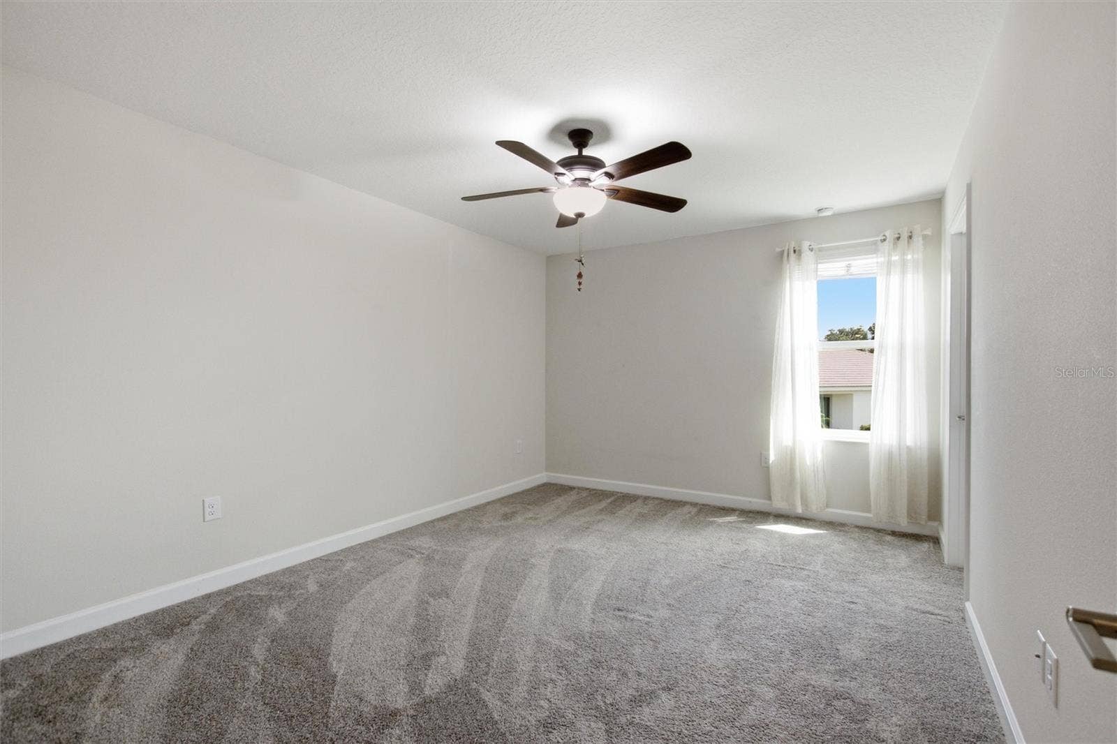 1458 OLYMPIC CLUB BOULEVARD, Davenport, FL 33896