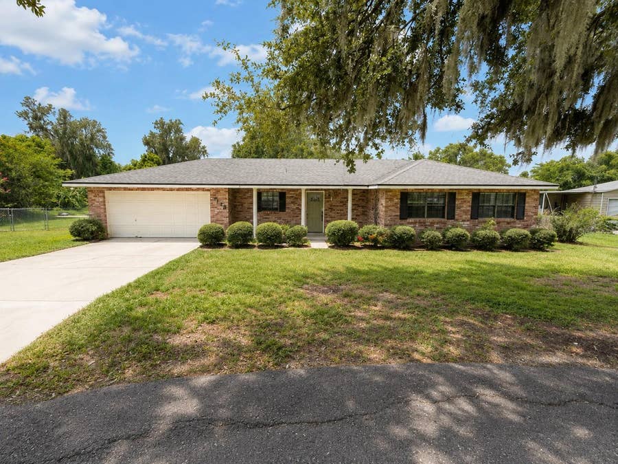 Property photo for 7126 SHEFFIELD DRIVE, Lakeland, FL