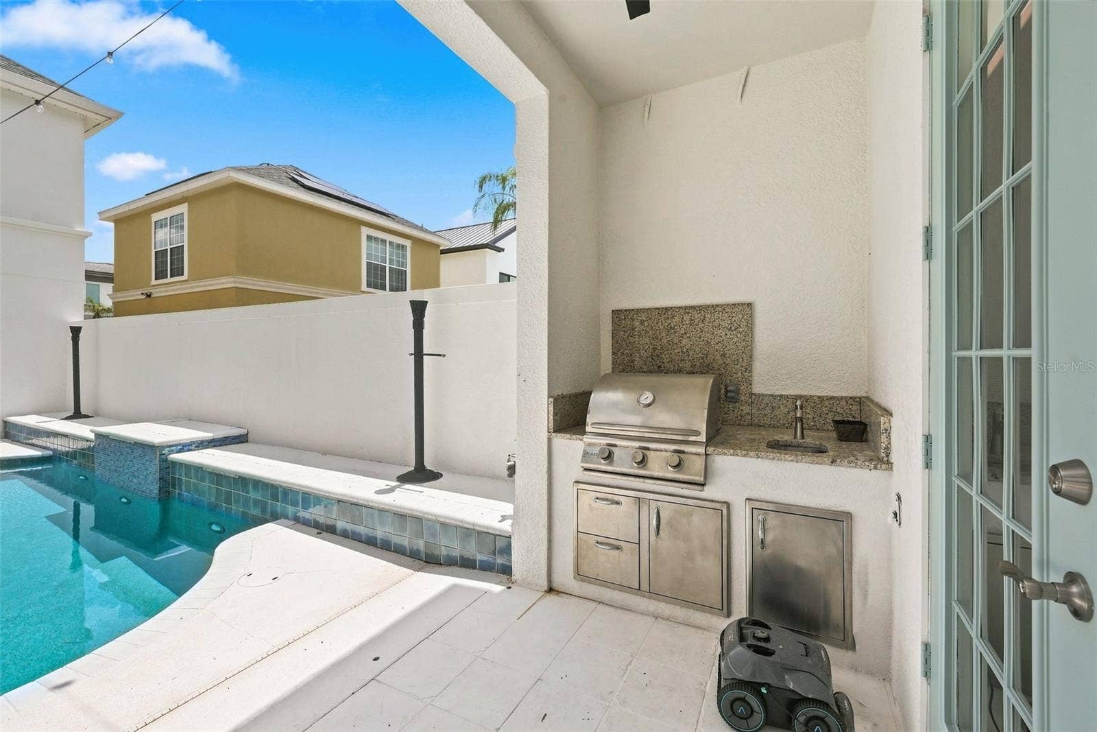 1530 COROLLA COURT, Reunion, FL 34747 Outdoor Summer Kitchen Gas Grill
