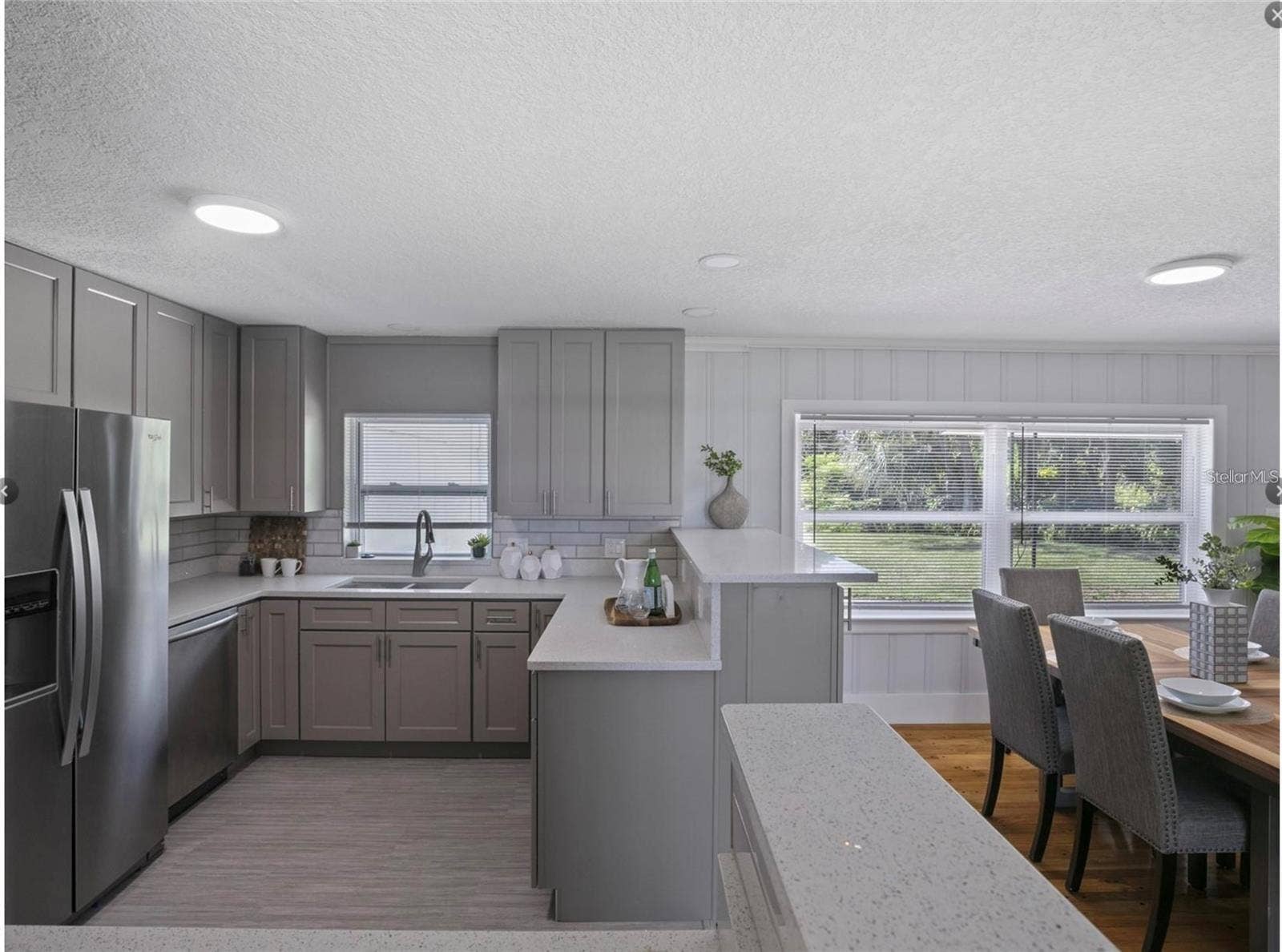 212 W 1ST AVENUE, Windermere, FL 34786 212 W 1ST AVENUE, Windermere, FL 34786