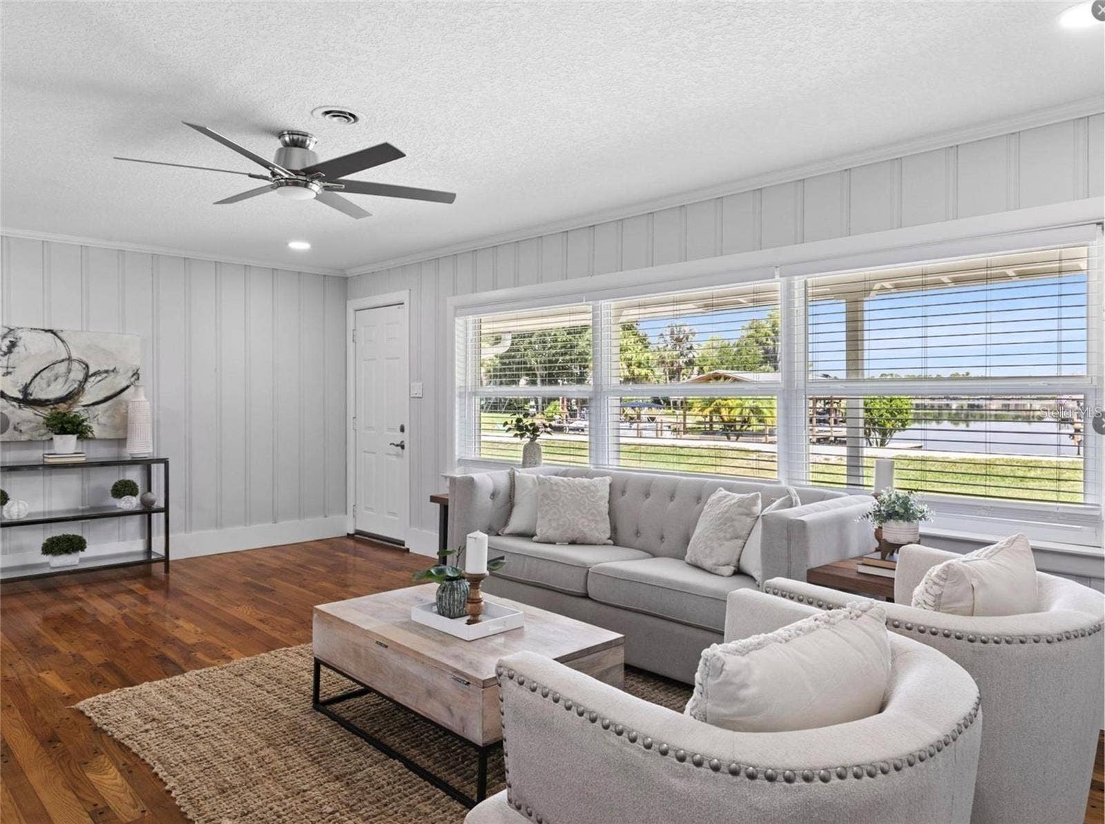 212 W 1ST AVENUE, Windermere, FL 34786 212 W 1ST AVENUE, Windermere, FL 34786